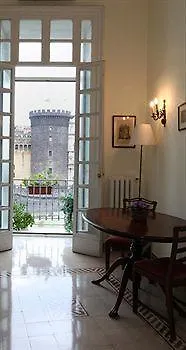 酒店 Al Maschio Angioino Castel Nuovo 3*